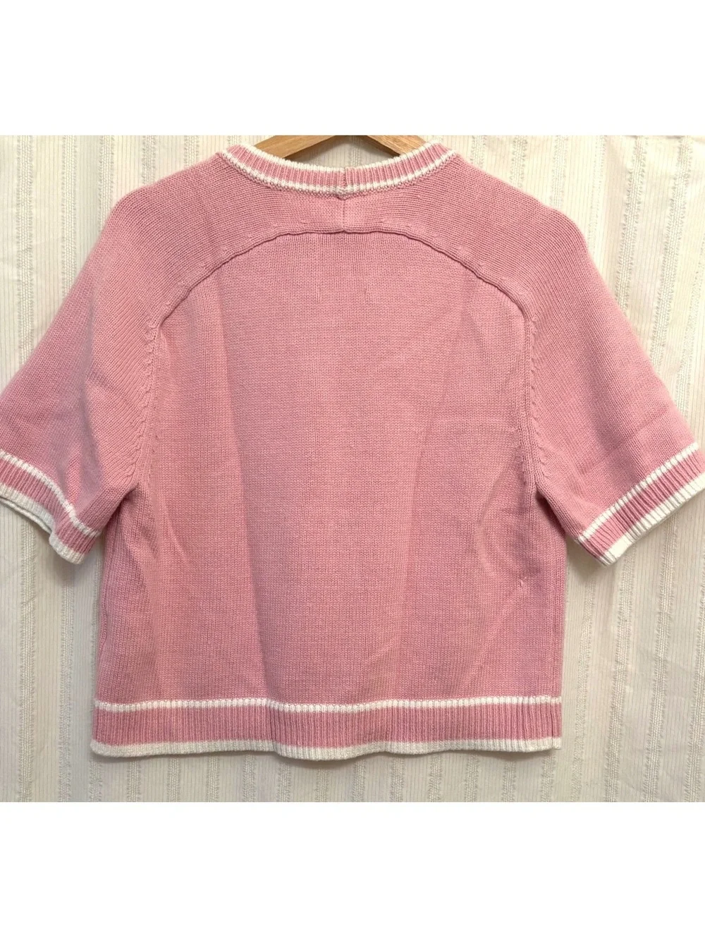 Abercrombie & Fitch Pink Short Sleeve Knit Sweater Size M #feminine #sporty